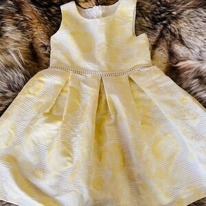 Gorgeous butter yellow pearl detail formal occasion dress Nordstrom Size 5